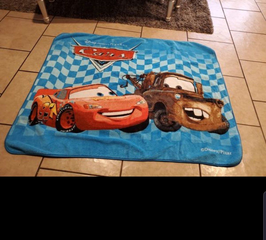 Disney cars blanket, pillow book and big plush
