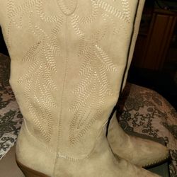 Womans Size 8M Cowboy Boots 