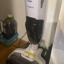 Tineco IFLOOR Cordless Wet Dry Vaccum 