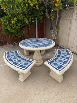Outdoor Mosaic Tile Patio table & benches