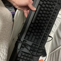Razer Keyboard Brand New Just Got A Better Version Send Offers