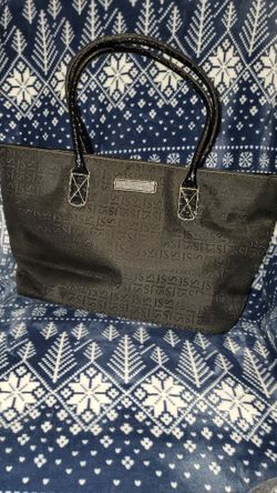 Jaclyn Smith  Black Bag