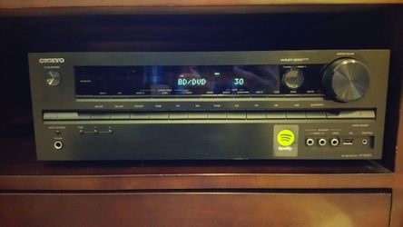 Onkyo HTR593 5.2 Receiver