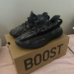 YZY Boost 350 V2 “MX Dark Salt”