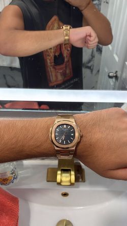 Rose Gold automatic watch
