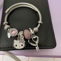 Pink ( Heart And Key) Hello Kitty Bracelet 