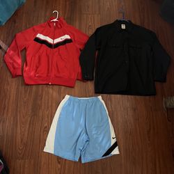 Men’s Nike Jacket & Shorts size L