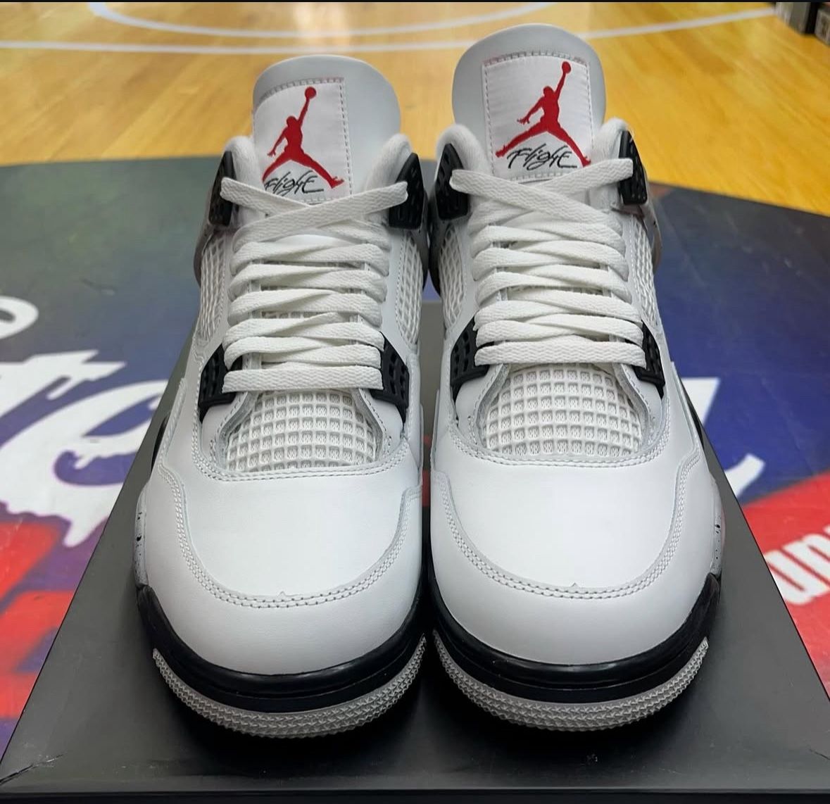Jordan 4