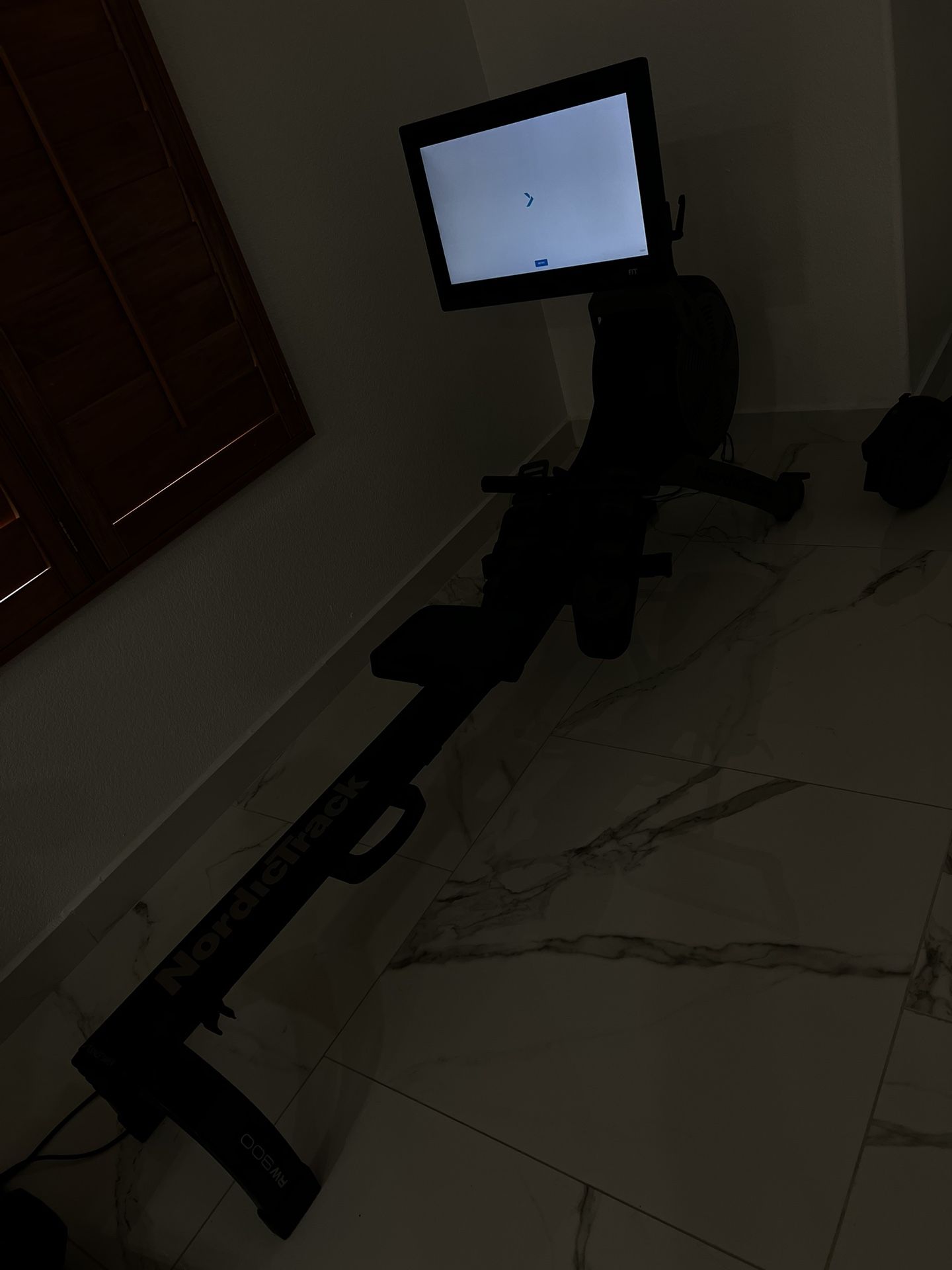 Ifit rowing machine exercise Machine