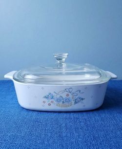 Corning Ware Casserole Dish with Glass Lid
