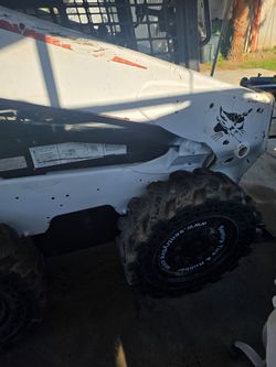 FOR SALE BOBCAT  2013 S570 SKID STEER