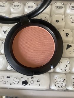 Mac Blush Melba