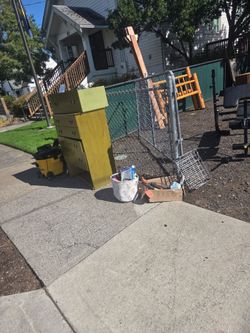 Free unsold garage sale items