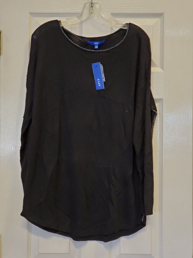 Apt 9 Long Sleeve Black Sweater With Silver Detail On Round Neck And Sides