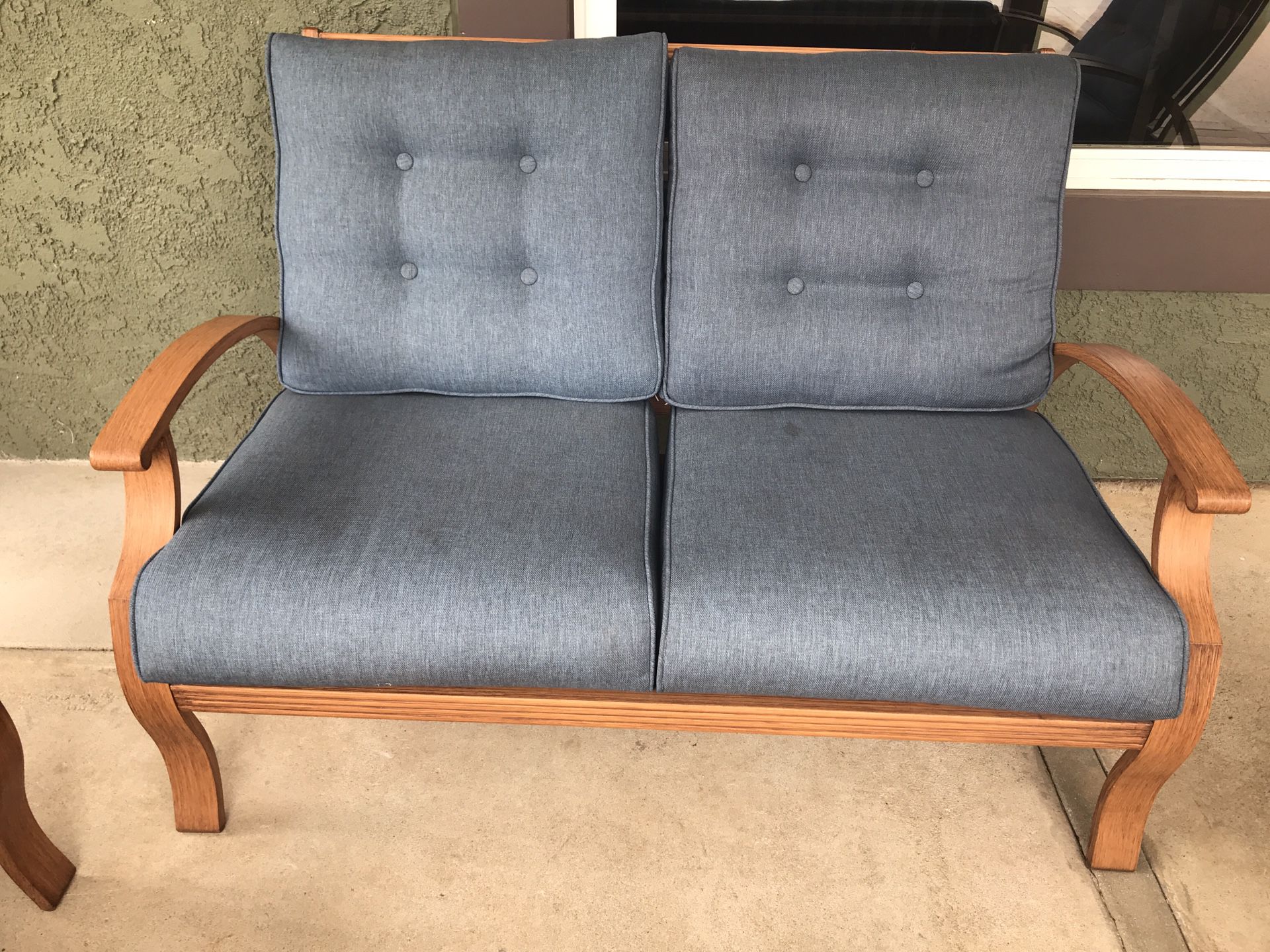 Patio Furniture - Loveseat, 2 Chairs and Coffee Table