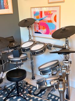 Simmons SD1250 Electronic Drum Kit + Simmons Amp - Excellent Condition
