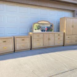 Stanley Bedroom Set….Dressers, Nightstands and Mirror