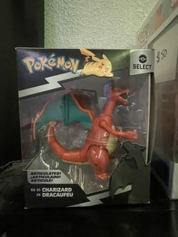 Pokémon Charizard Toy