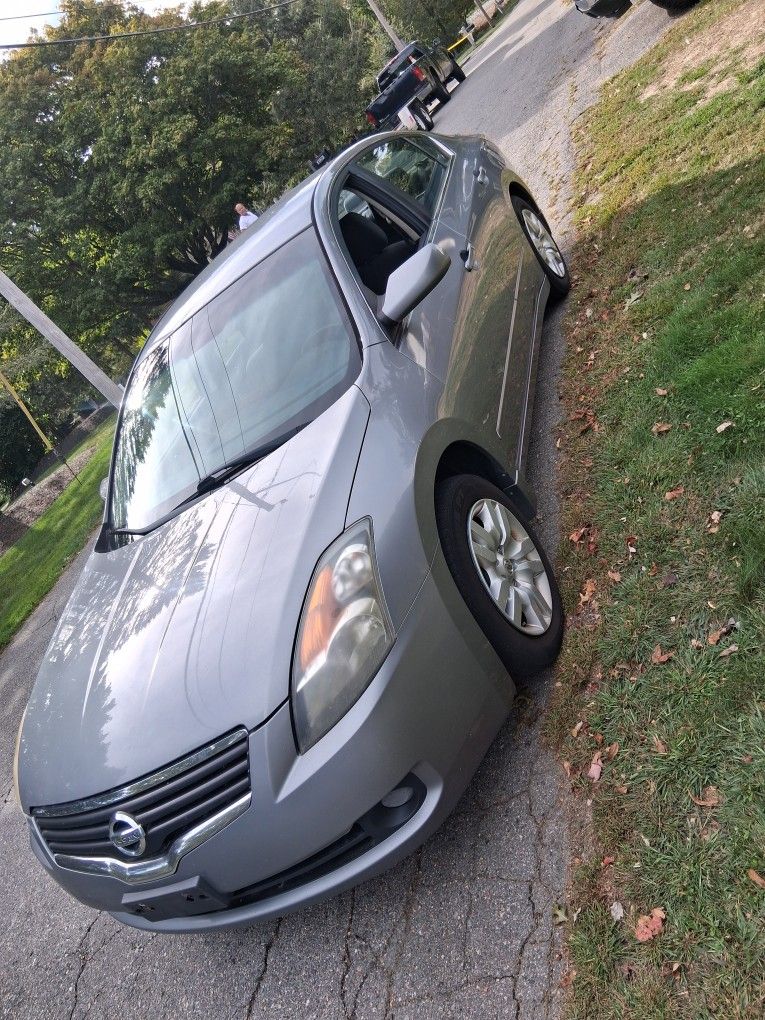 2010 Nissan Altima