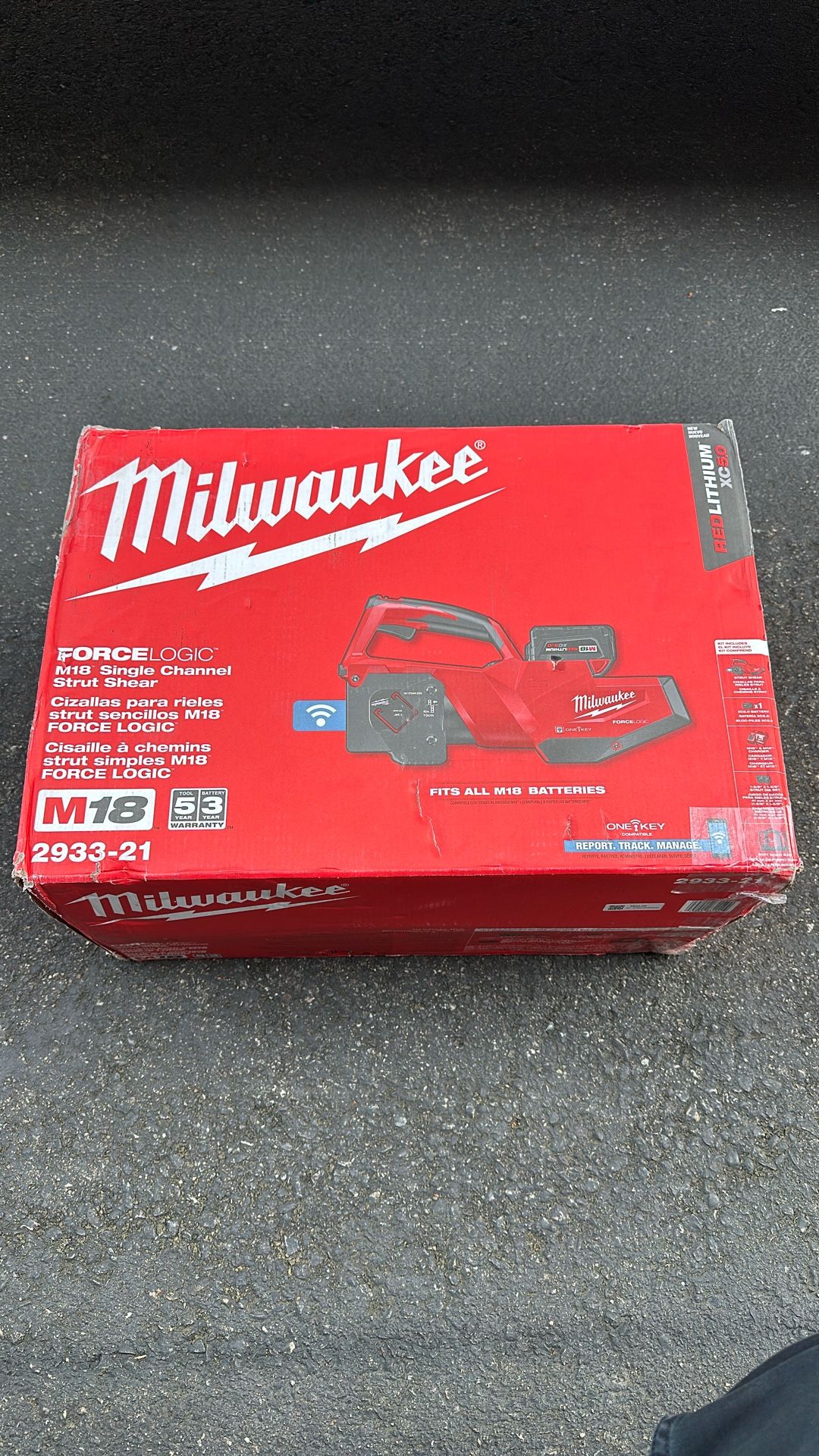 Milwaukee M18 Force Logic Single Channel Strut Shear Kit