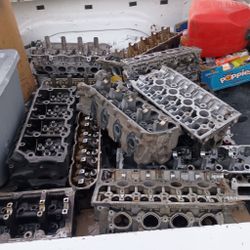 FORD 4.6/5.4/6.8 ROCKER ARMS" $35