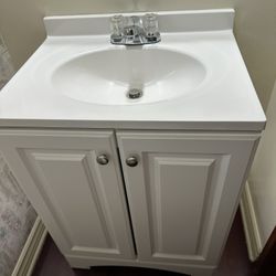 24.5 In Sink Base