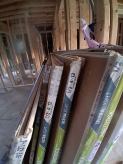 Ultralight sheetrock half inch thick  4feet wide 12 feet long 28 sheets total