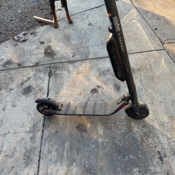 Electric scooter