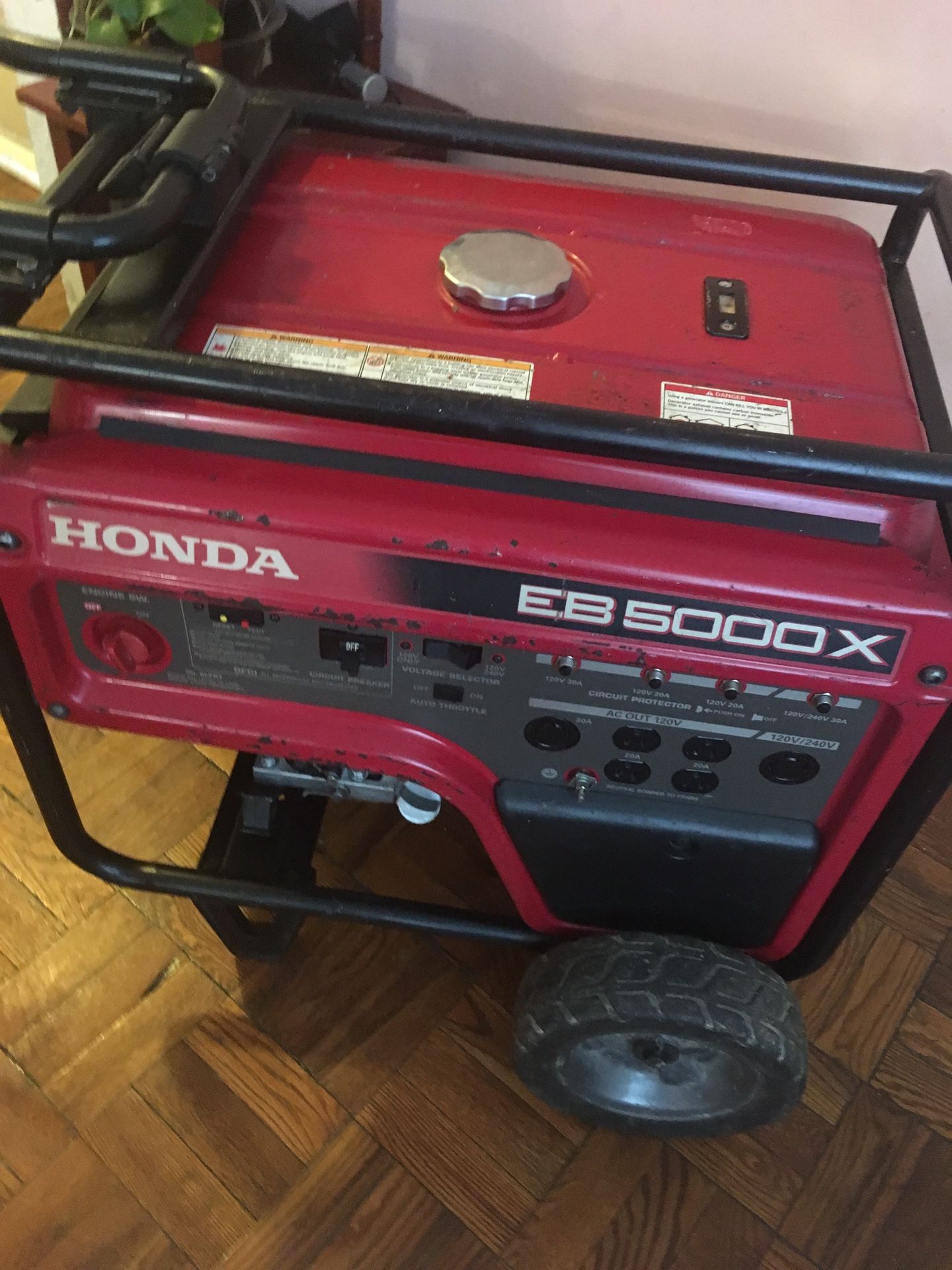 Honda generator EB5000X good condition