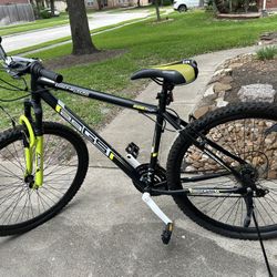 Genesis 6061 Men’s Mountain Bike