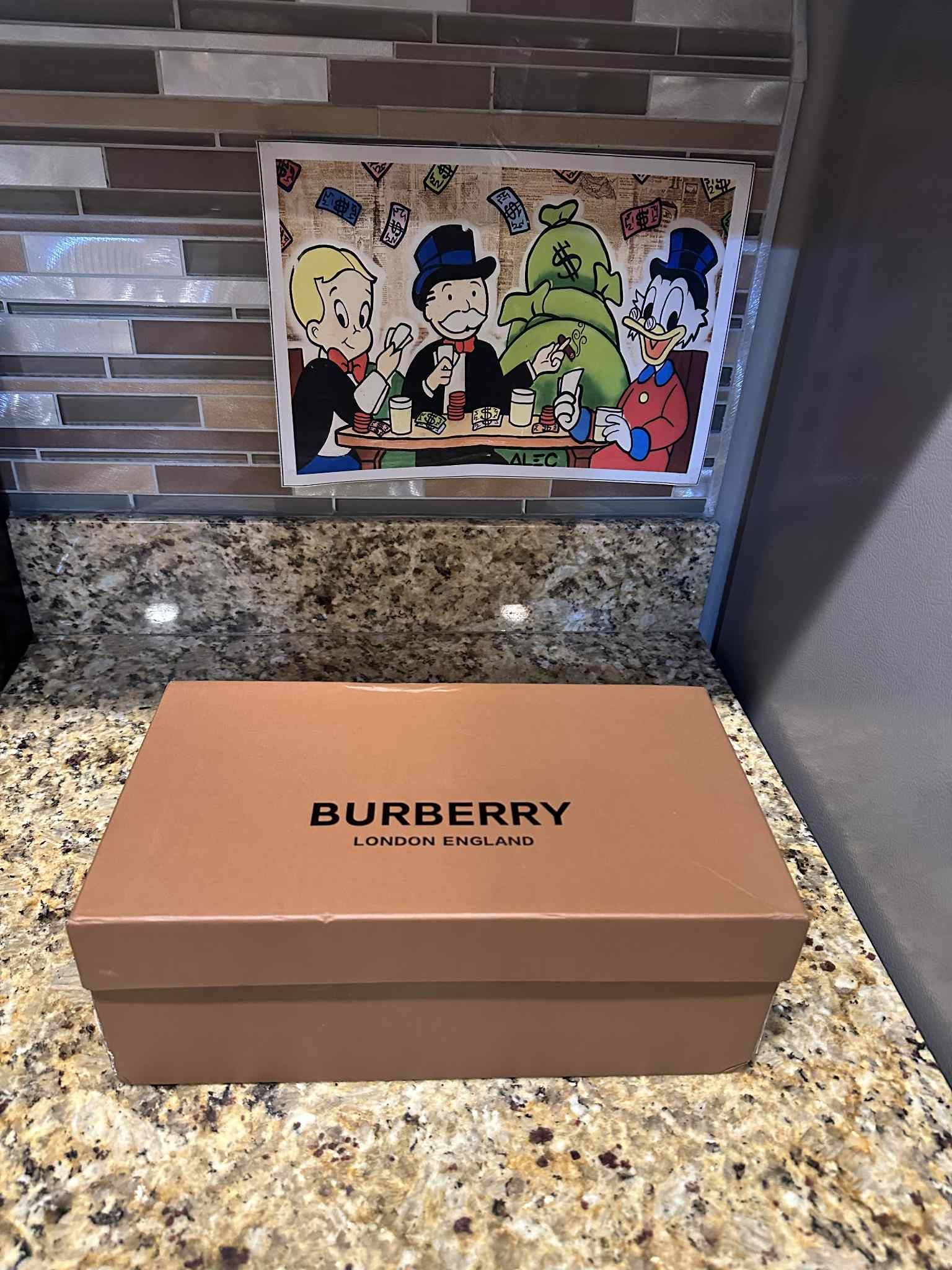 Burberry slides