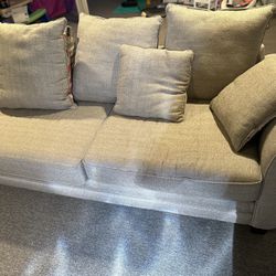 Large Sofa with Reversible Pillows 