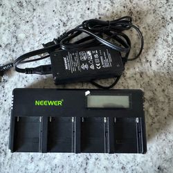 Newer Quick Charger & 6 batteries