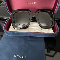 Oversized Gucci Sunglasses