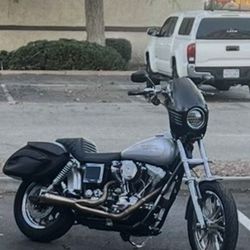 Harley Dyna