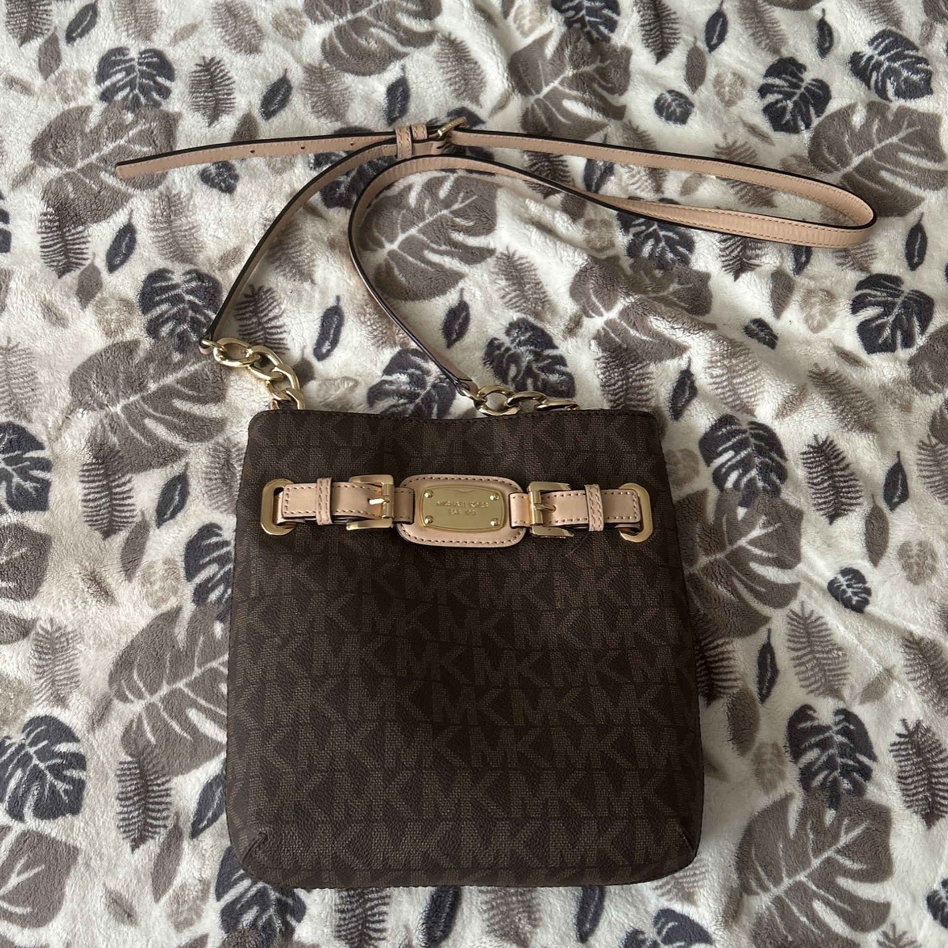 Sling Bag MK
