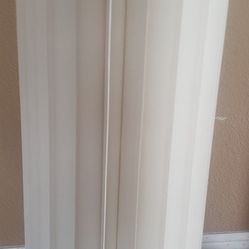 5PCS Cylinder Stands for Party with Acrylic Disc, Mesh Covers
New never used 