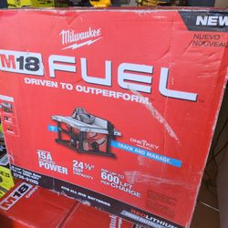 Milwaukee

M18 FUEL ONE-KEY 18- volt Lithium-Ion Brushless Cordless 8-1/4 in. Table Saw Kit