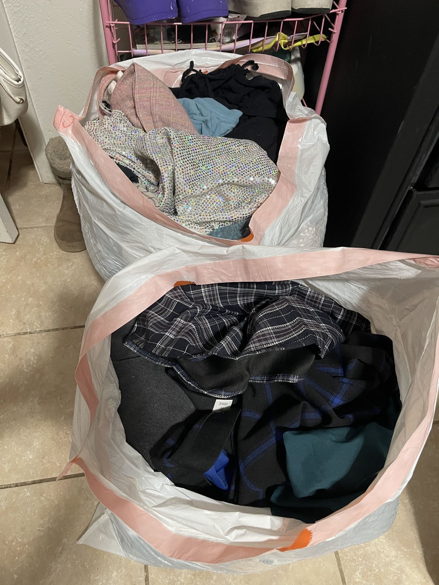 Women’s Clothes