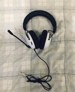 PS4 PlayStation 4 Wired headset Adult owned in very good condition fully functional