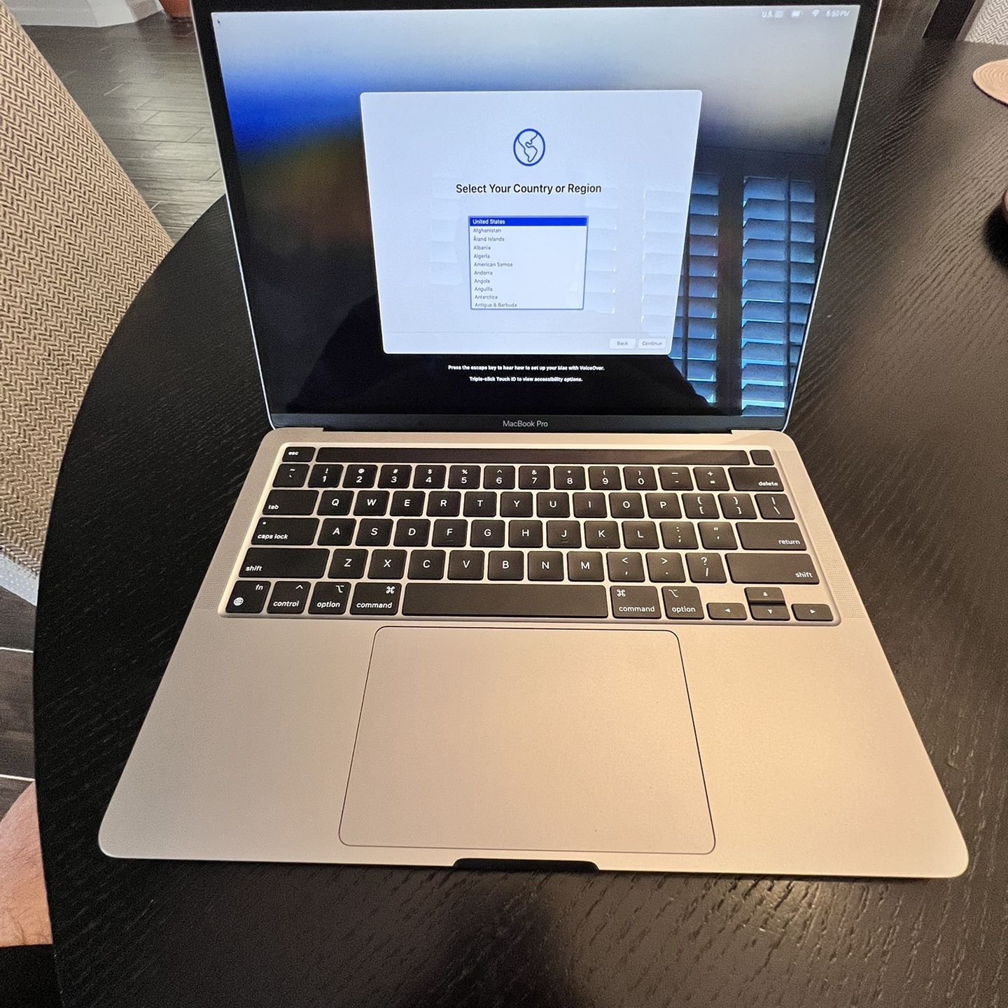 MacBook Pro 13-inch w/ Touch Bar 
