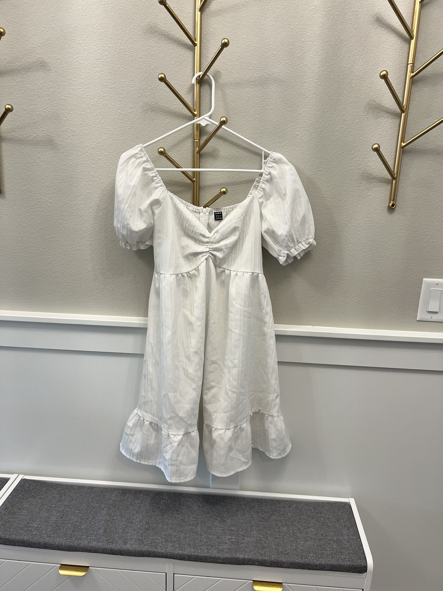 White Baby Doll Dress - Large $10