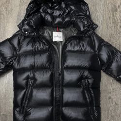 Moncler Size 3 