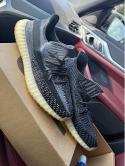 Yeezy 350 Carbon
