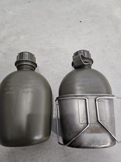 x2 1qt US Military Issued Canteen And Steel Cup