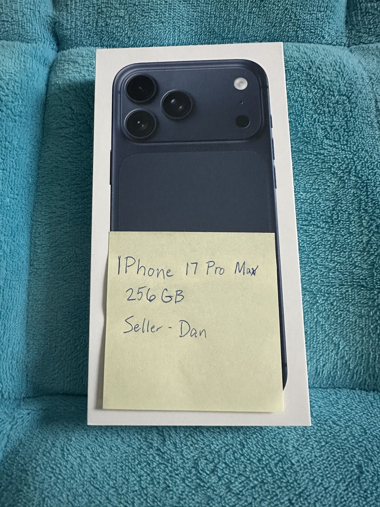 New Apple iPhone 17 Pro Max 256GB Deep Blue