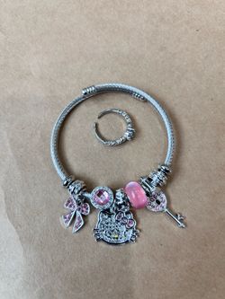 Charm bracelet