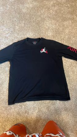 long sleeve Jordan tee shirt