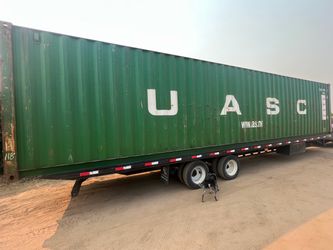Storage shipping containers, local yard located In Hesperia