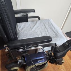 QM-170 Wheelchair